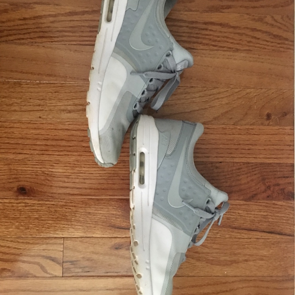 Gray Nike’s
